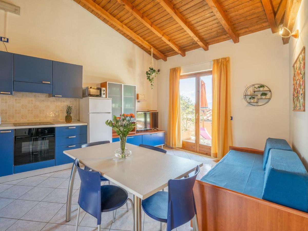 Appartamento Locazione Turistica Residenza Agrifoglio-8 Luino Esterno foto
